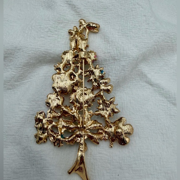 Tuzzy Muzzy Tree Enamel Brooch with Multicolor Crystals - Picture 3 of 3